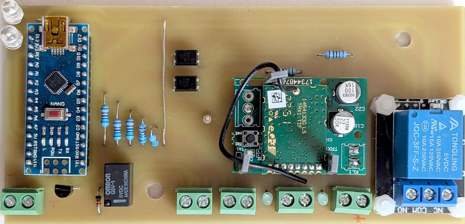 Bild 3: Bestückte Platine der Homematic PC Steuerung